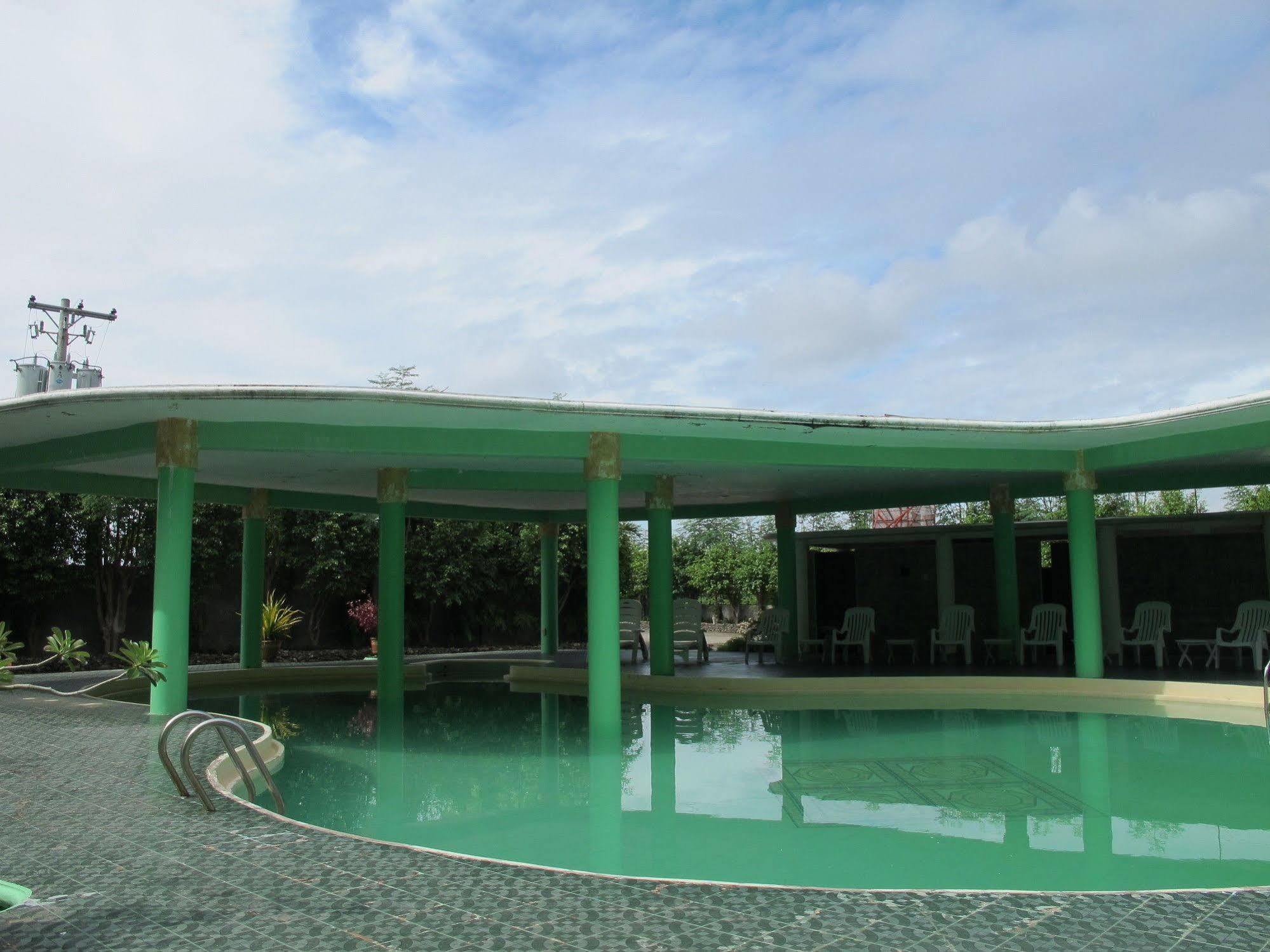 Green One Hotel Lapu-Lapu City Exterior foto