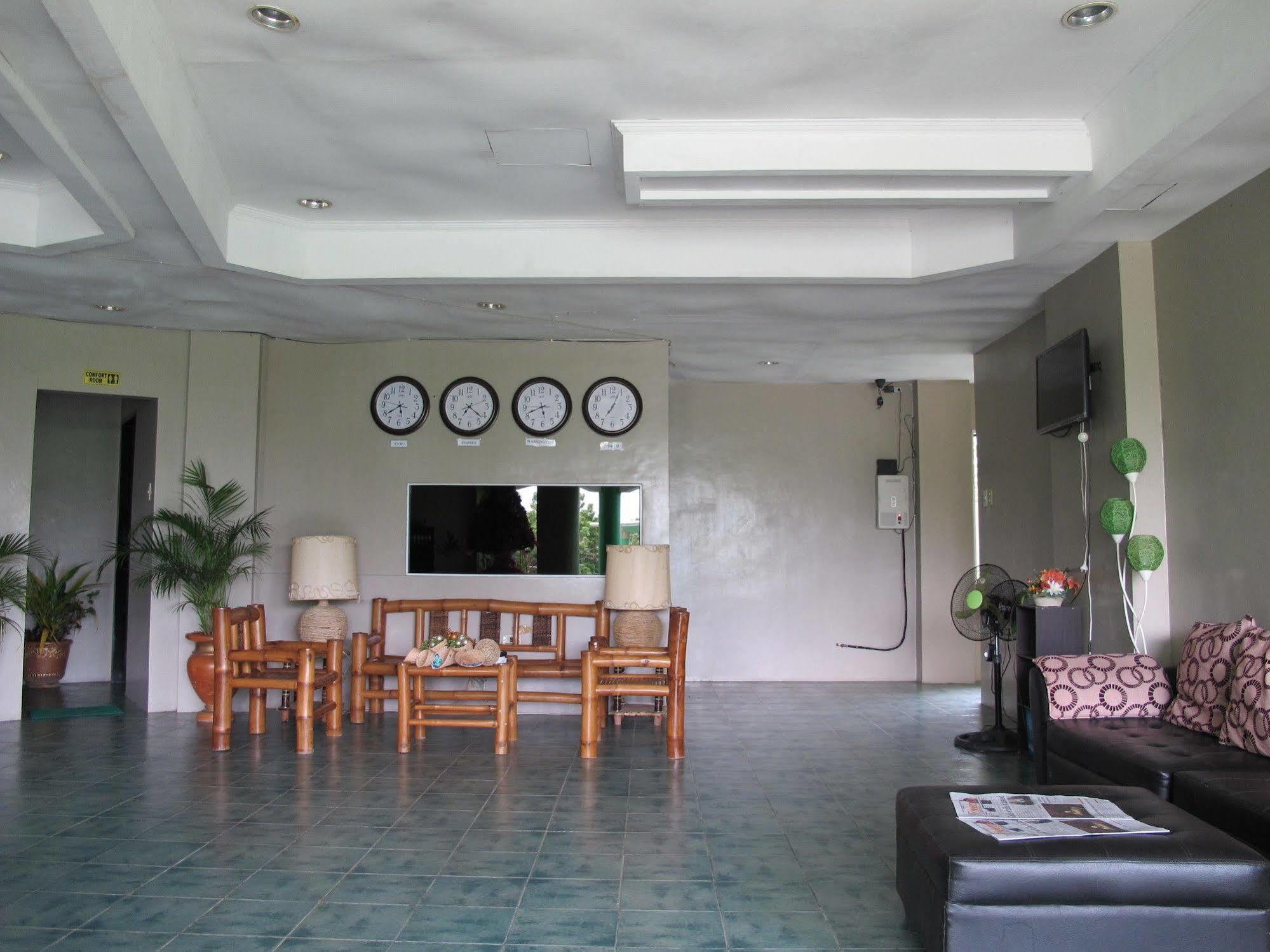 Green One Hotel Lapu-Lapu City Exterior foto